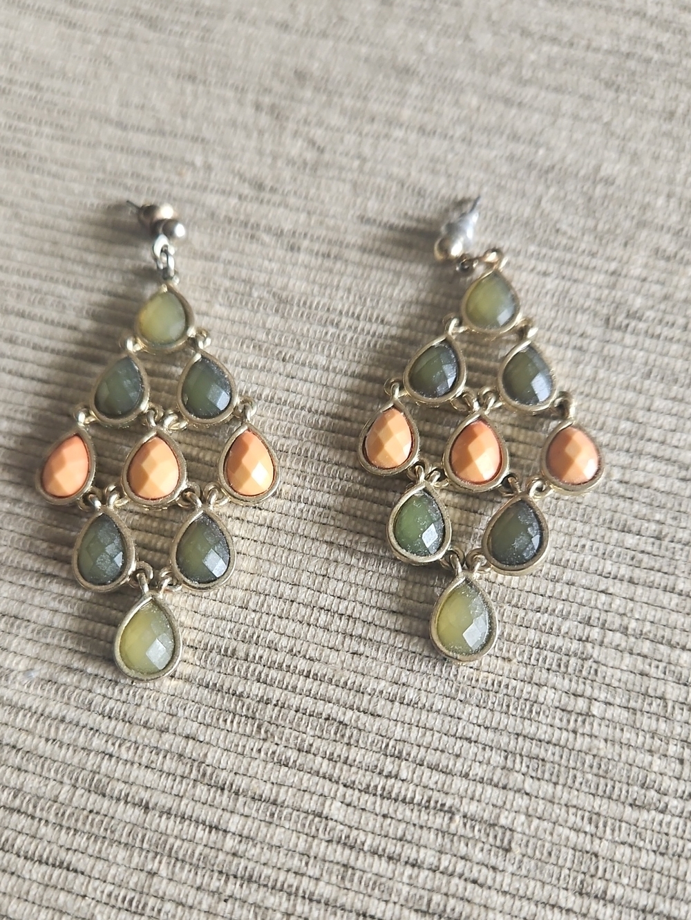 Avon Green and Peach Teardrop Chandelier Earrings